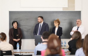 ცესკოს თავმჯდომარე თბილისის სახელმწიფო უნივერსიტეტის სტუდენტებსა და რექტორს შეხვდა